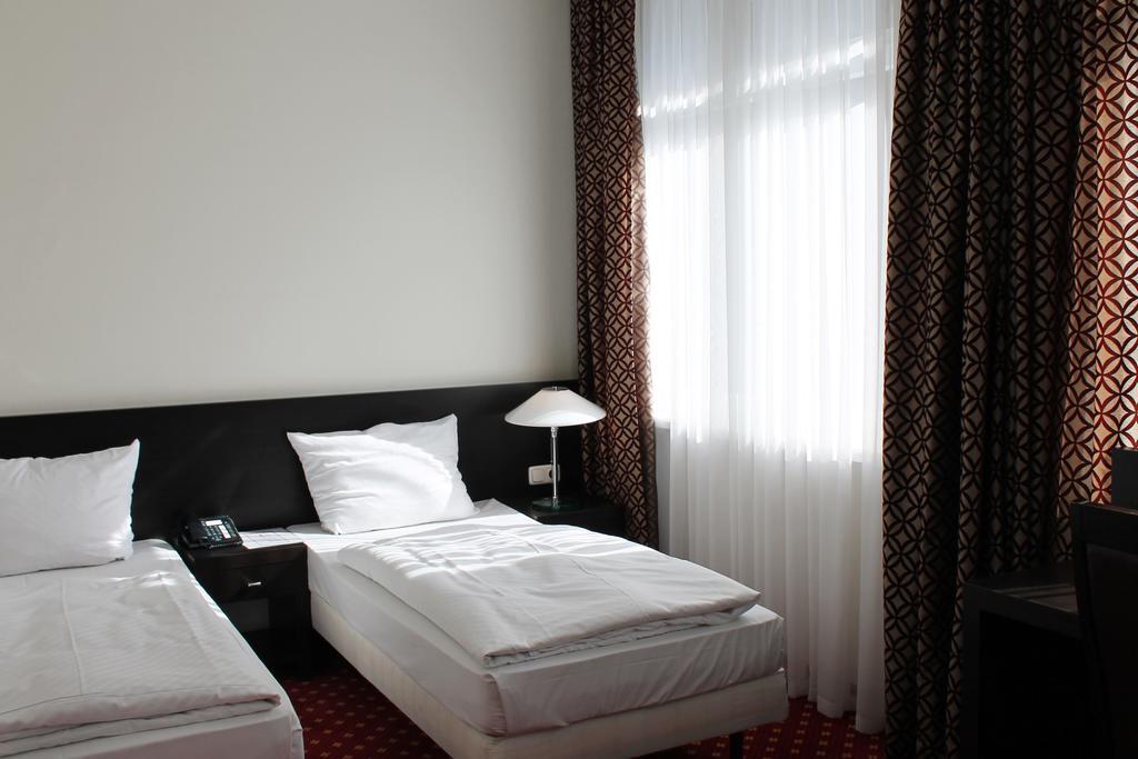 Aariana Hotel Offenbach am Main Exterior foto